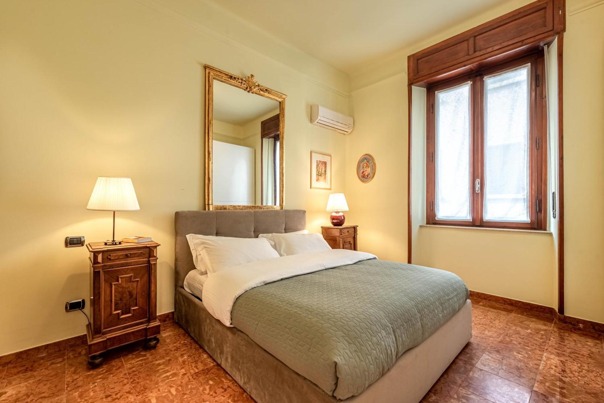 Piazza Isolo Central Apartment Verona Eksteriør bilde
