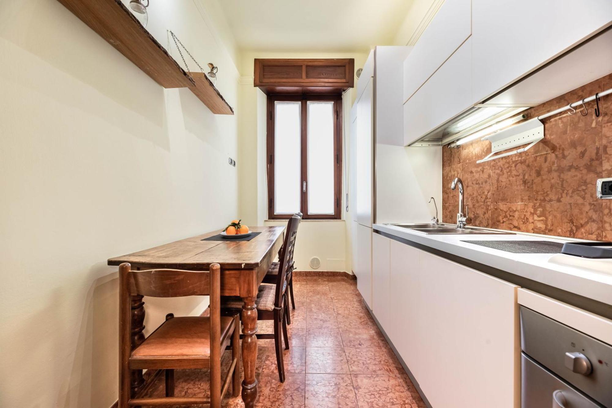 Piazza Isolo Central Apartment Verona Eksteriør bilde